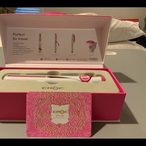 CROC plug in mini flat iron and hair dryer